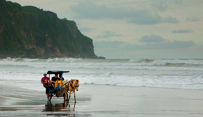 Parangtritis beach yogyakarta